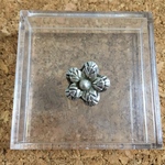 カレンシルバー  花 桜 パーツ 15mm チェンマイパーツ カレン族 no.131