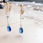 雨の雫イヤリング/ピアス   チェコガラス   夏