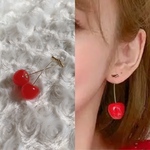 さくらんぼピアス　チェリーピアス　レッド