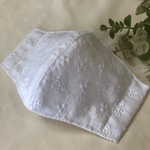 【再販】ஐஐ透かし刺繍レースஐஐ  大人用　マスク　大きめ　立体