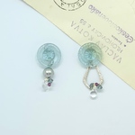 \再販✨/アシンメトリー クリアマリンのイヤリング／ピアス    シルバー時々パール
