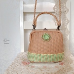 〜マカロンカラー＊2wayローズポシェット〜🌹【パステルグリーン】2way・3wayにもなるかごバッグ　ショルダーバッグ　