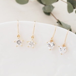 キュービックジルコニアスターピアス/イヤリング
