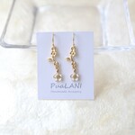 ボタニカルのフラワーAと白い小花（勿忘草）♡ピアス・イヤリング♪【K18・14kgf対応】