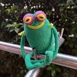 ぶら下がりkeron  かえる ぬいぐるみ 縁起物 お守り