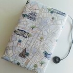 単行本　リバティプリント使用　ブックカバー　*　ルー・ドゥ・パリス  Rue de Paris 