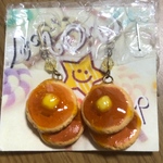 ホットケーキピアス