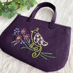 刺繍ポーチ　鳥と花束ダークパープル