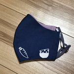 《ヒンヤリ接触冷感 夏用》大きめマスク (紺色グレーゴム　内側：薄紫／接触冷感生地) 大きめサイズ 