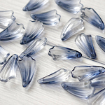 New！特価約30個　ガラスチャーム　濃紺グラデーション　ガラスのタッセル
