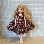 リカちゃん ブライス 服 フリルのドレス リバティ