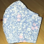 通気性の良いリップル生地☆*:.｡. 薄手小花柄立体マスク（内側ポケット付き.）｡.:*☆お洒落マスク。洗えるマスク。お値下げしました