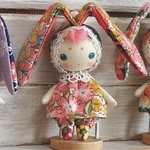 リバティ ピンクのお花のうさみみちゃん