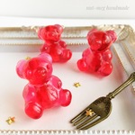 グミベアーブローチ・レッド(Gummy bear brooch/red/スイーツデコ/フェイクスイーツ/フェイクフード/食品サンプル)