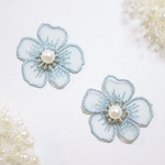 送料無料【フラワー刺繍】ピアス・イヤリング