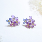 送料無料【梅雨に咲く✳︎紫陽花】イヤリング