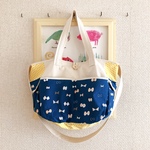 【オーダーのお品】たっぷり収納の２wayマザーズバック（ちょうちょ）
