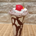 モルタルスイーツ、パフェ鉢チョコクリーム