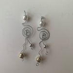ワイヤーピアス　イヤリング　favorite
