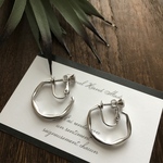 mat silver twist earring