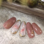 キラキラなニュアンスネイル♪