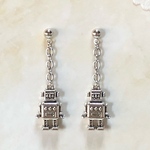 🉐500円・ロボット③のピアス