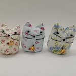 ねこのお手玉　3個セット　花柄