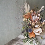bouquet キングプロテアのドライフラワーブーケ　ウェディング　前撮り　ドライフラワー　パンパス　白無垢　ユーカリ　かすみ草　ブルファン