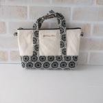 classical circle lace ベージュブラック・大人可愛いトート型ポーチＭサイズ