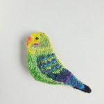 刺繍ブローチ　絵画のようなインコ