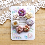 お花刺繍のリースブローチ