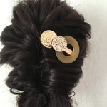 大人かわいいヘアクリップ