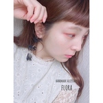 ブラック/チュール三連ピアス
