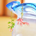 金魚ランタンと水草ピアス、イヤリング 赤
