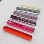 シンプルなガラスのカトラリーレスト
