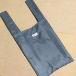 ちょっとしたお買い物に♪シャカシャカエコバッグ