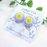 ブルー✕イエロー の サマーカラー  刺繍ピアス /イヤリング    (*´˘`*)  送料無料        