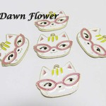 【D-0083】5pcs　眼鏡をかけたネコ　25×18mm　ホワイト　チャーム