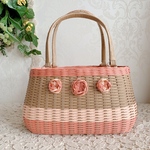 ローズモチーフのかごバッグ🌹コーラルピンク　お買得限定品　現品限り