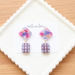 しかくにチェコビーズゆらゆらイヤリング かピアス