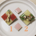 金古美フェレットくん  タイルブローチ