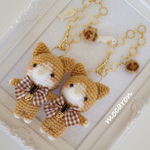 ハチワレ♡にゃんこ(トラ) あみぐるみバッグチャーム