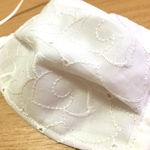 大人用　夏用マスク　刺繍入　綿レース　オフ白