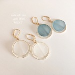 sea glass風　揺れるフープピアス