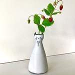 猫　花瓶