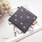 星柄刺繍のカシャカシャハンカチ グレー