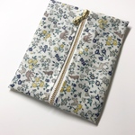 再販　LIBERTY    ウェットティッシュケース ポーチ ラミネート