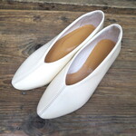 新色＜エクリュカラー＞細身なのに幅広！パンプス❄︎made in Japan❄︎