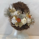 【再販】white gold khaki tulle ribbon ヘッドドレス 成人式 卒業式 髪飾り