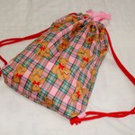 ☆値下げしました☆キッズサイズ 熊柄のナップザック